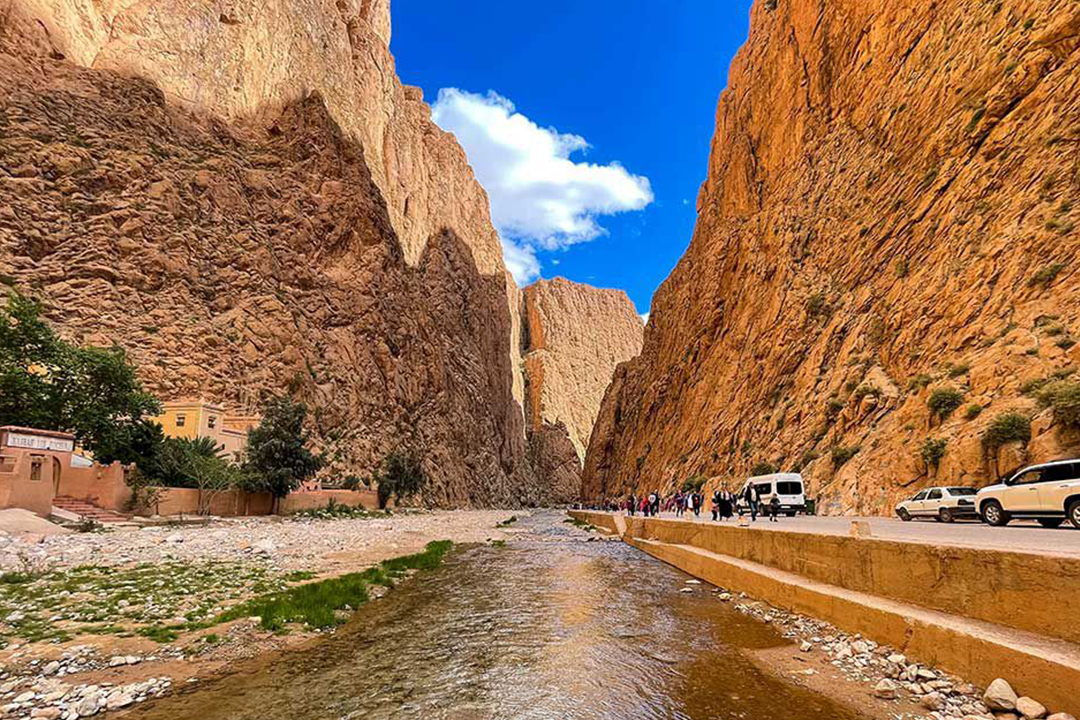 Chefchaouen via Desert and Fes